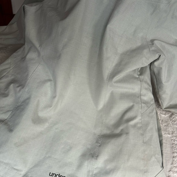 Under Armour ski jacket - Picture 7 of 7